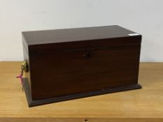 A Large Regency mahogany tea caddy, with lion mask handle to each end, void interior, H22cm,