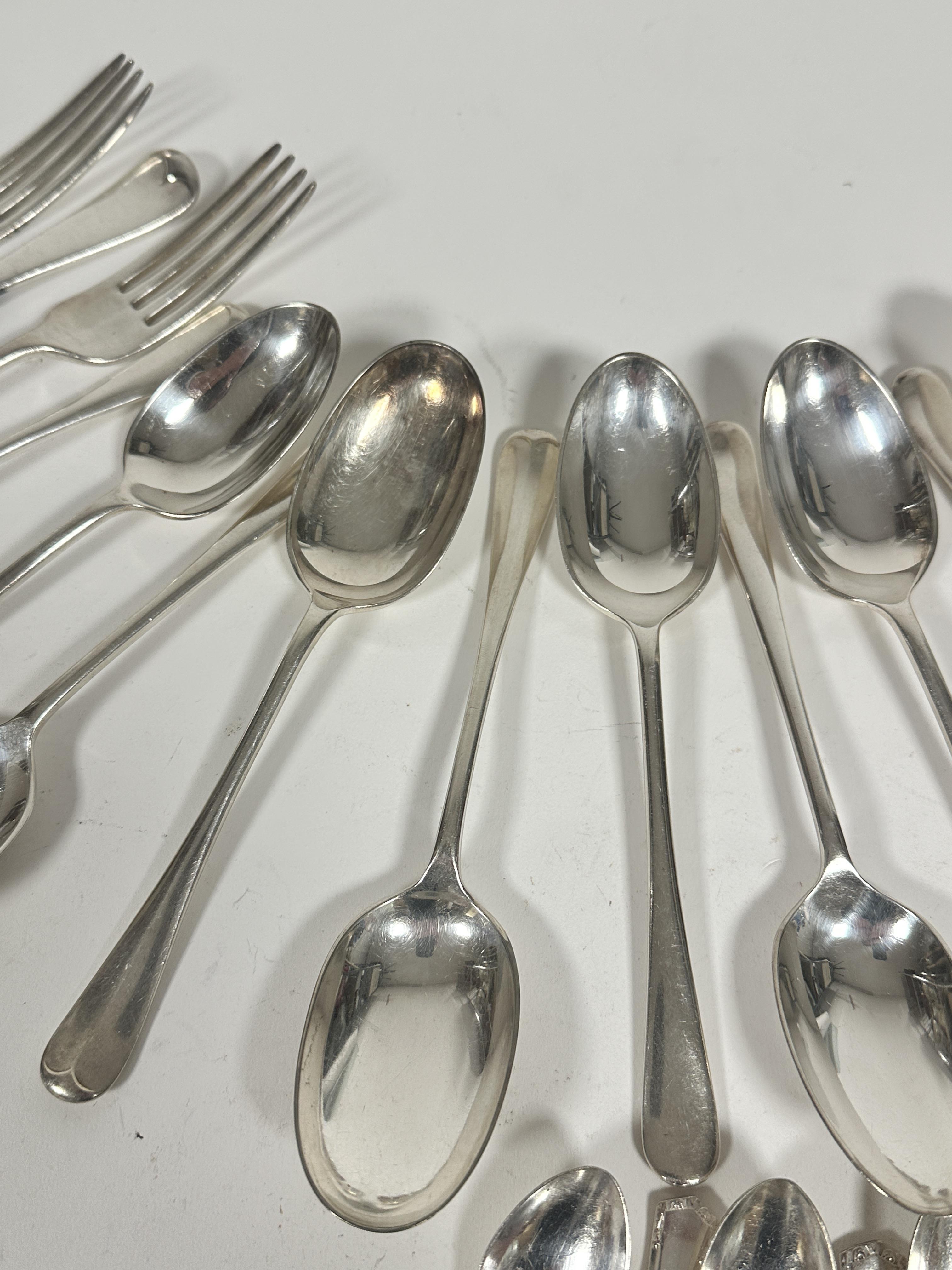 A collection of Epns including twelve Rat Tail pattern dessert spoons, six Old English pattern table - Image 2 of 2