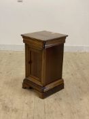 Willis and Gambier, a pair of stained hardwood bedside cabinets, fitted with a frieze draw, the