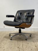 Karl Dittert for Martin Stoll at Giroflex, a 1960's Pasal swivel desk chair, the seat upholstered in