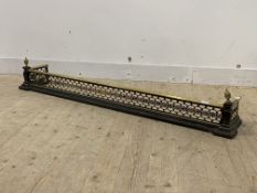 A late 19th century brass and iron fire fender, 158cm x 26cm