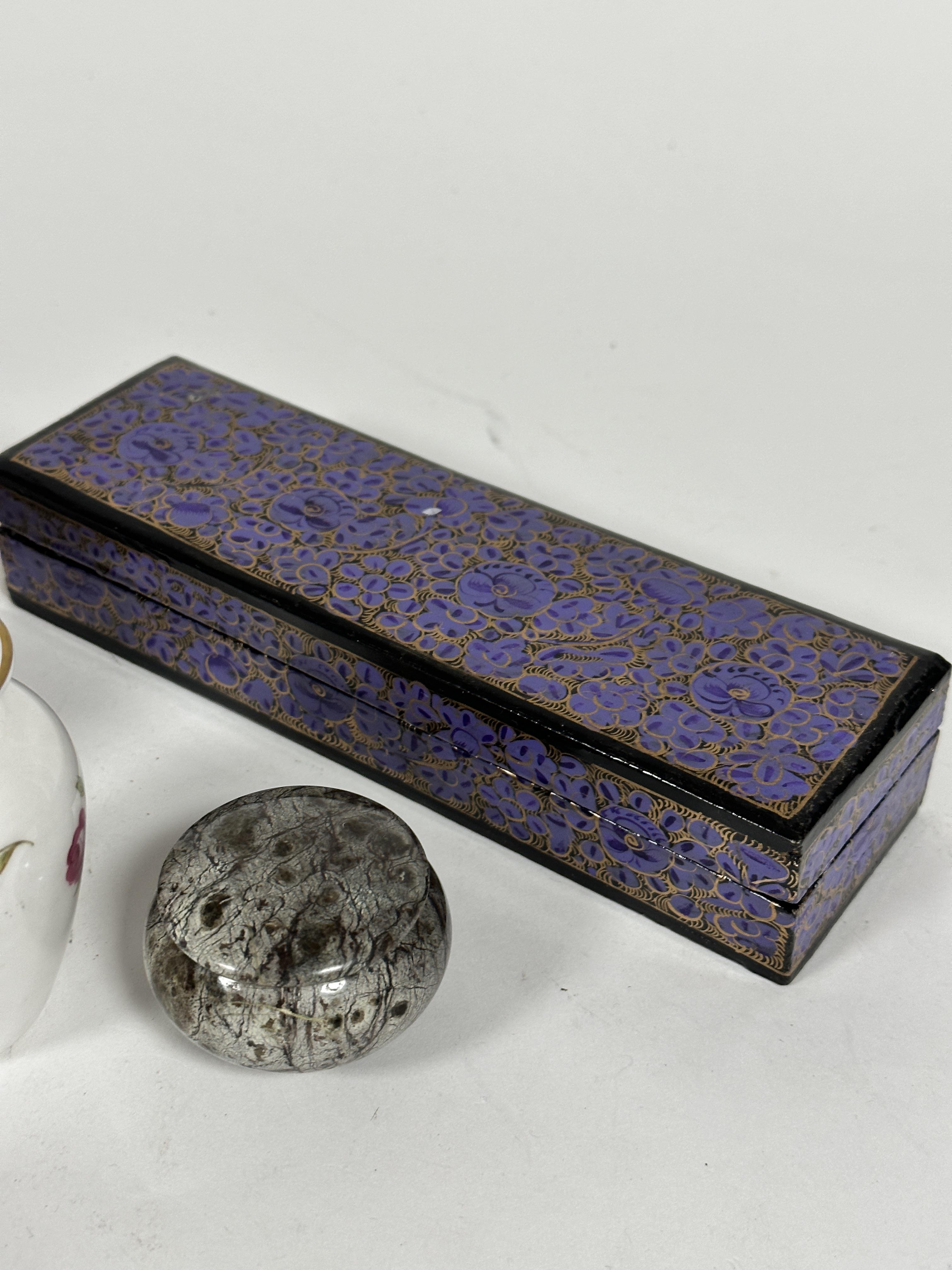 An antique Kemps chocolate biscuit and Barker & Dobson chocolate after tin box decorated with with - Image 3 of 3