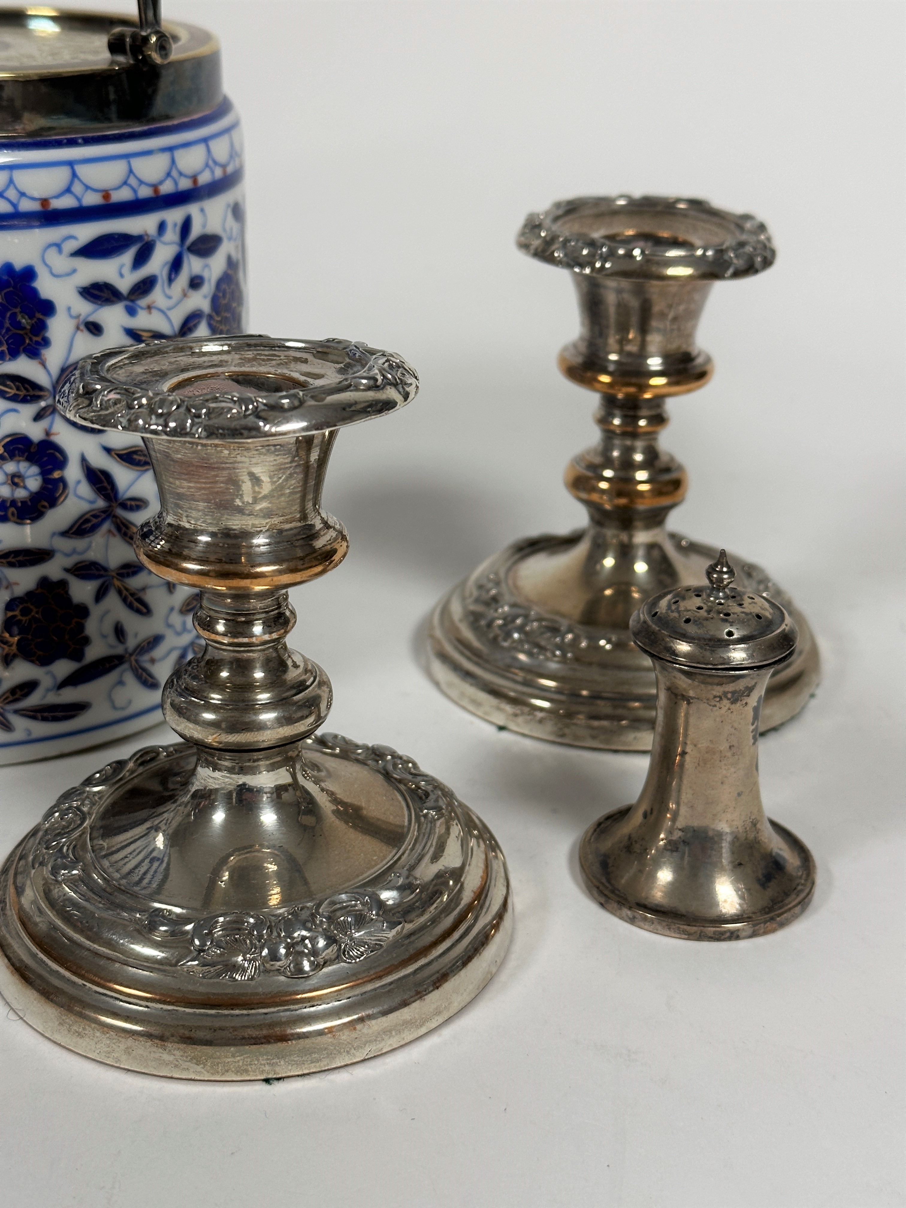 A 19thc china biscuit barrel with Epns mounted top and swing handle, (h: 24cm x 13cm)a pair of - Image 2 of 4