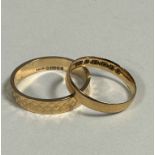 A 9ct gold diamond hatch wedding band (P/Q) (2.37g) and an 18ct gold wedding band (L) (1.33g)