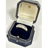 A gentleman's Hamilton & Inches Edinburgh silver bombe style ring complete with original box, (T/