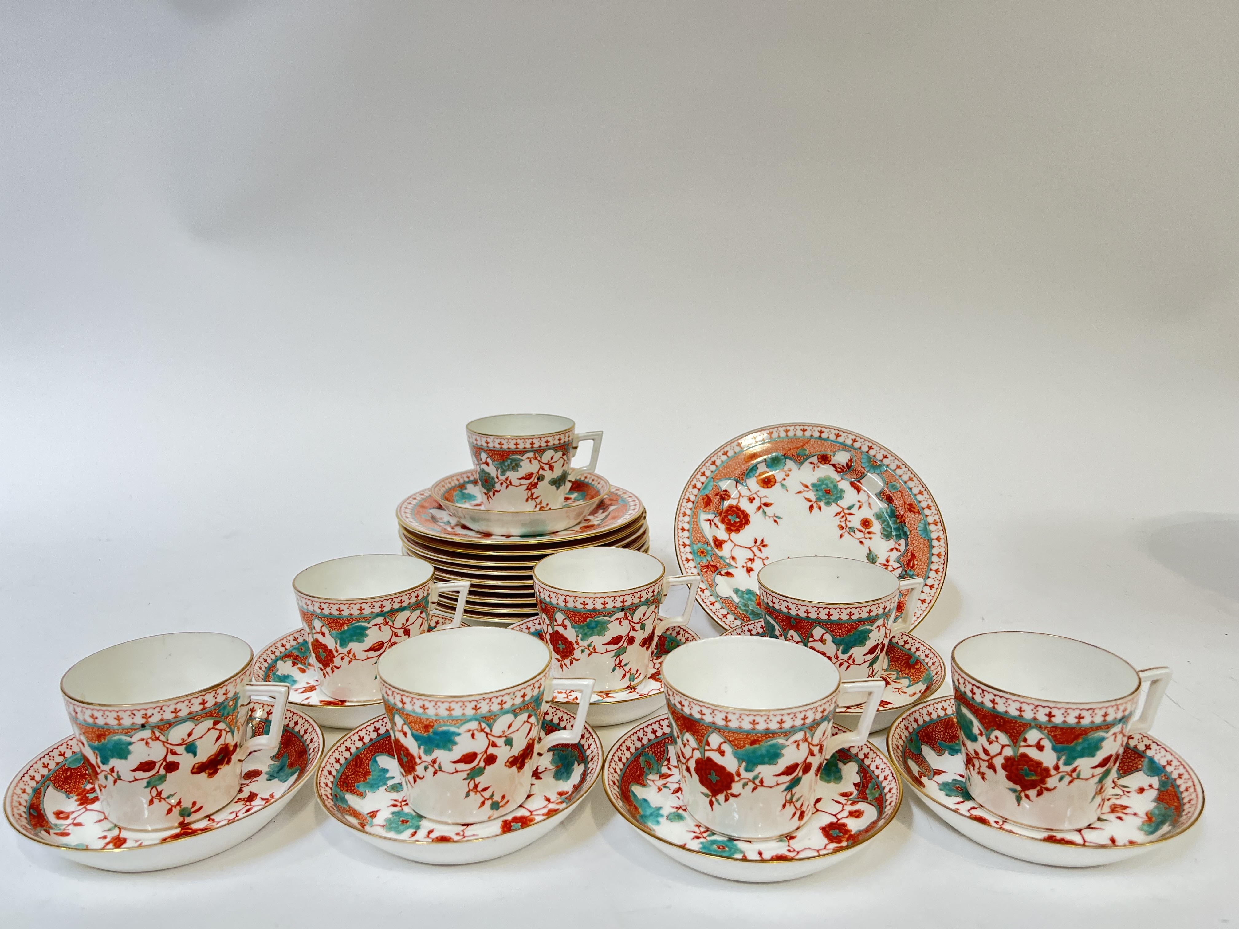 Royal Crown Derby, a part tea service comprising nine teacups (h- 6.5cm), thirteen saucers (w- 13cm) - Image 2 of 7