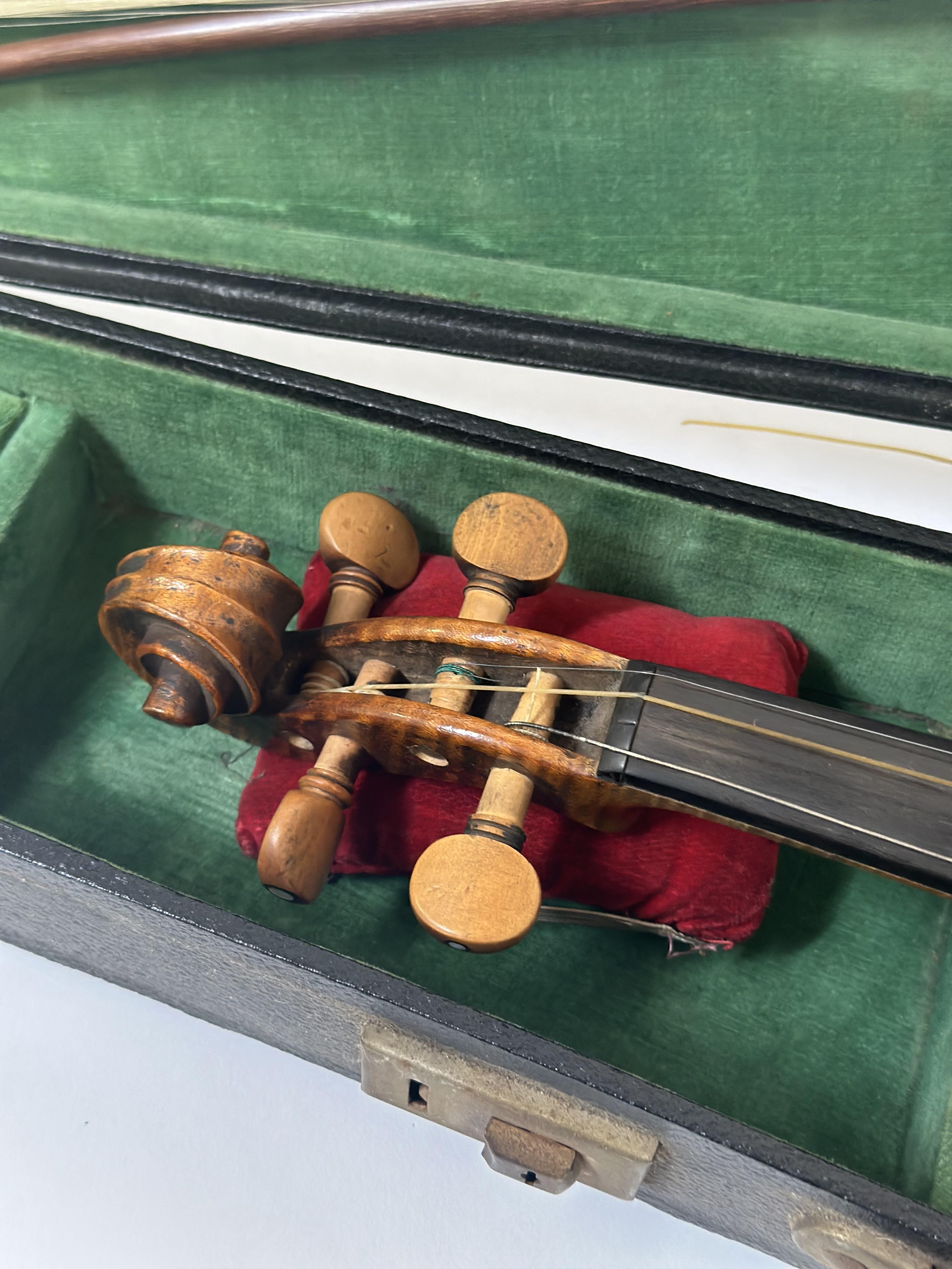 A 19th century violin, possibly Scottish, with two piece back, mother-of-pearl inlaid tailpiece, - Image 3 of 5