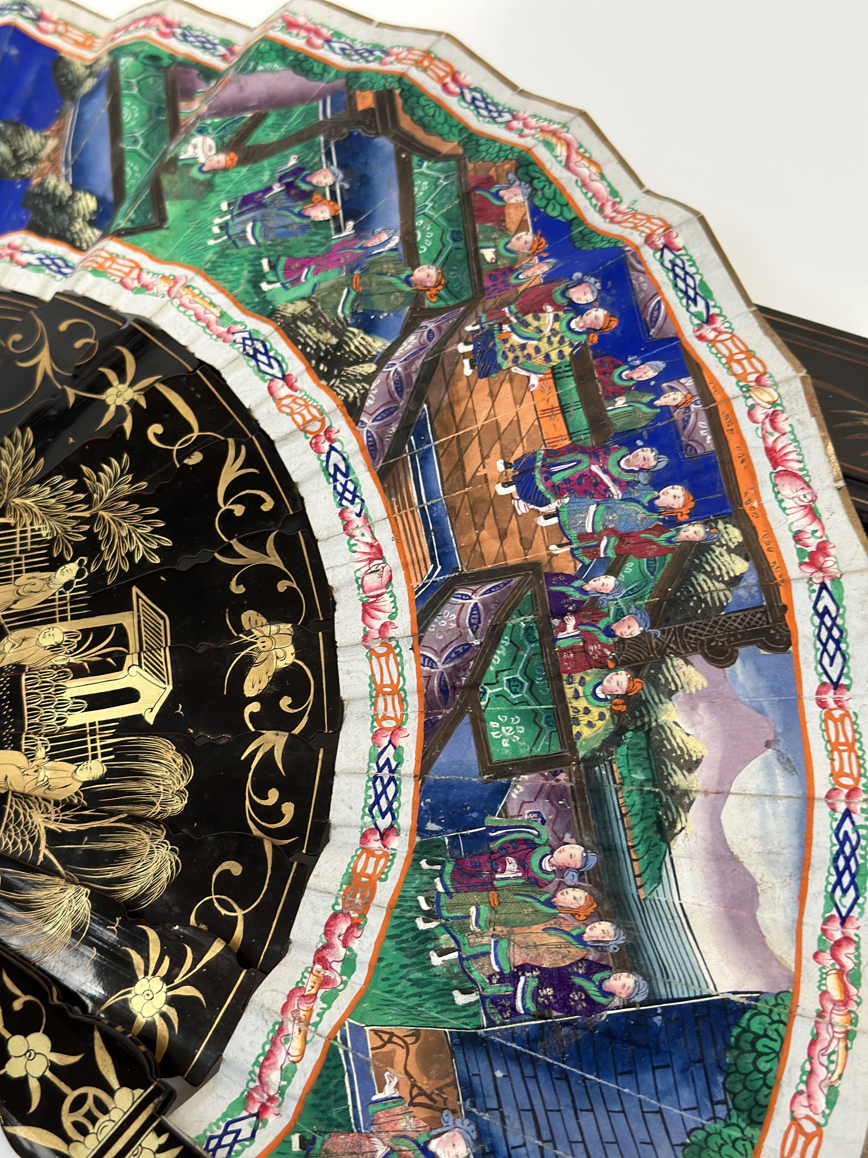 A 19th century Chinese painted paper and ivory-applique lacquer fan, the paper leaves decorated with - Image 2 of 5