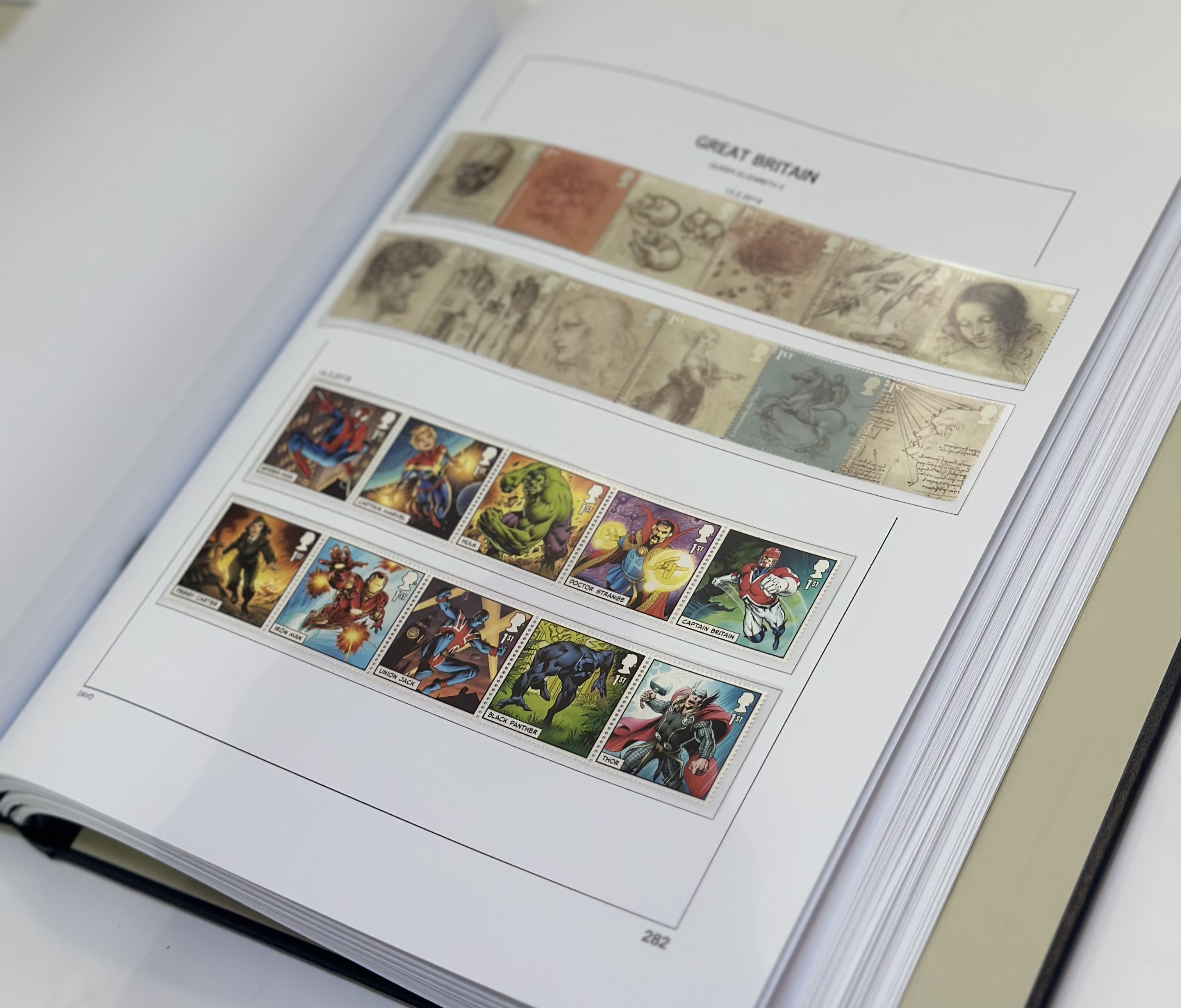 GB Davo Hingeless album 2016-2019, all standard issues and miniature sheets seem to be present. Huge - Image 2 of 5