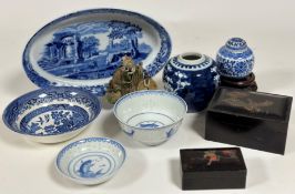 A mixed group comprising a modern blue and white rice bowl (w-11.5cm) and sauce dish decorated