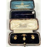 A set of three 18ct gold plain dress studs in original fitted box, 3.05g and a yellow metal pearl