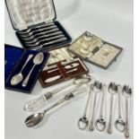 A set of six Sheffield silver handled pastry forks in fitted case, ( L x 16cm), a set of six Epns