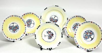 A Mak Merry Scottish Pottery group of six plates including a side plate, (D x 18cm), a set of four