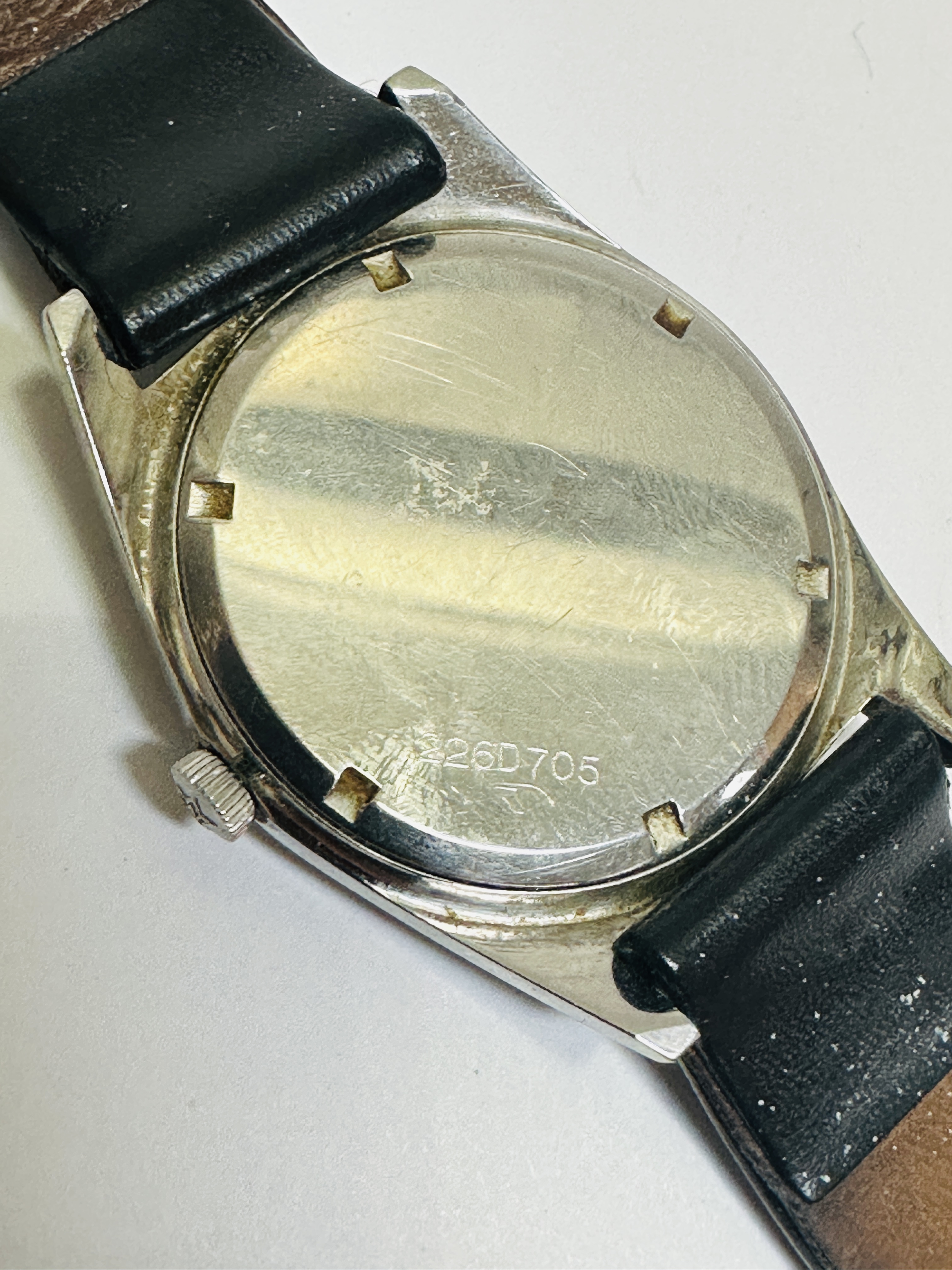 A Vintage Gents Zenith Swiss stainless steel cased manual wind 1970's style wrist watch with baton - Image 2 of 2