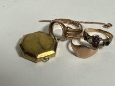 A 9ct gold signet ring shank missing stone size Q, a 9ct gold childs signet ring, J/K, a Edwardian