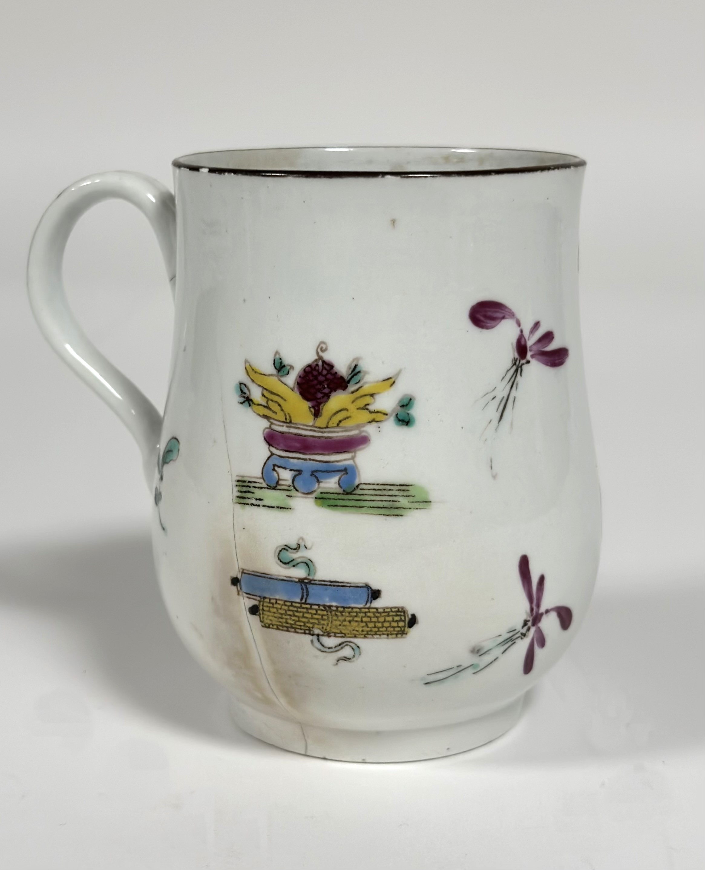 A Bow porcelain mug, c. 1755, of baluster form, painted in polychrome enamels with a Chinese - Image 2 of 4