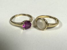 A 14ct gold QVC solitaire dress ring set pink stone, N and a 18ct gold ring set mabe pearl in rub