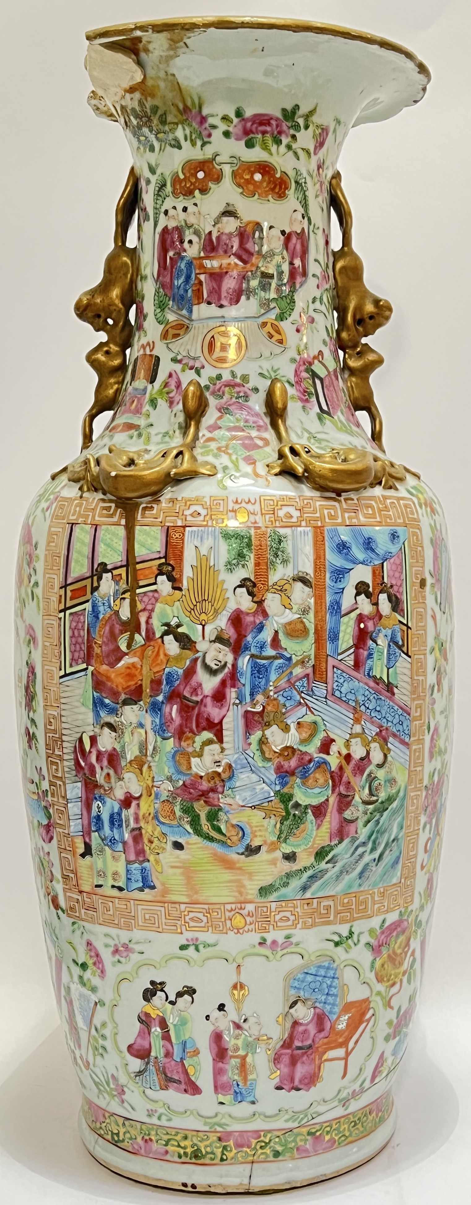 A large Chinese porcelain famille rose Canton vase decorated in polychrome enamels with panels - Image 2 of 3