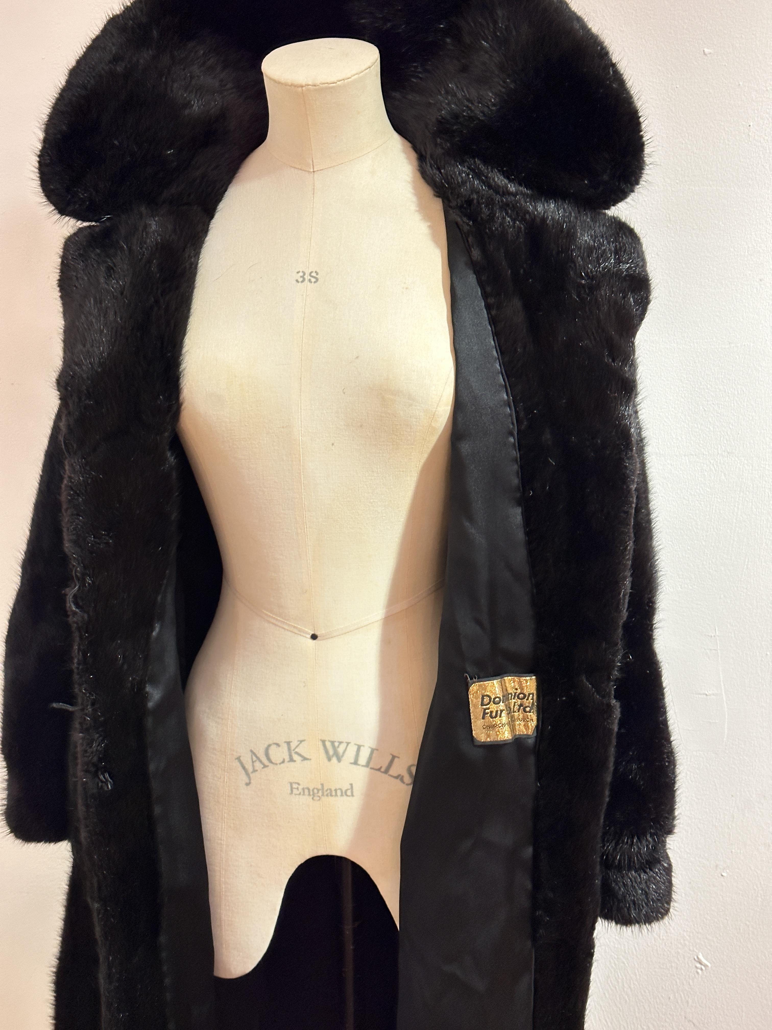 A Lady's wild ranch Mink full length coat and full fold over collar and satinised lining and two set - Image 3 of 5