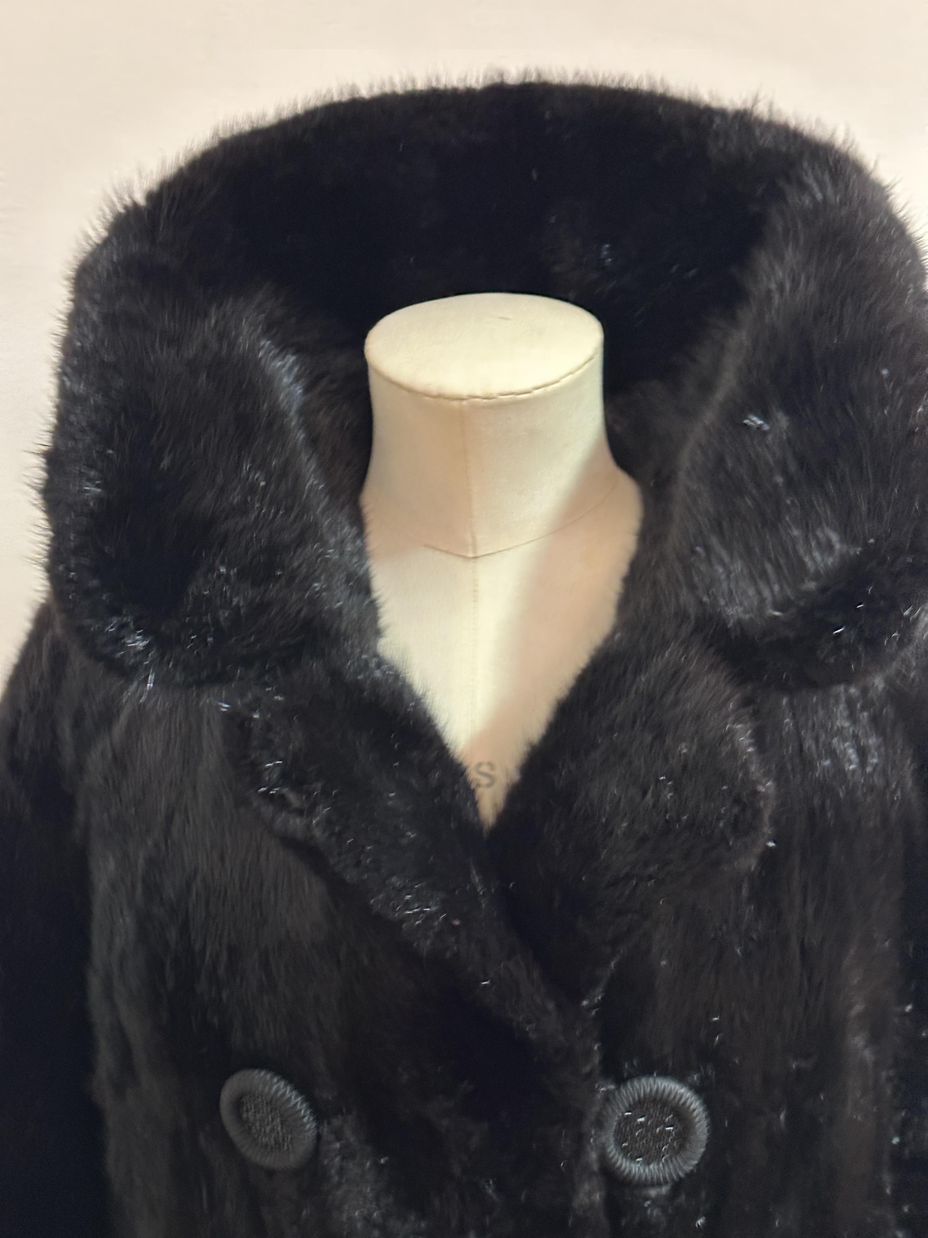 A Lady's wild ranch Mink full length coat and full fold over collar and satinised lining and two set - Image 2 of 5