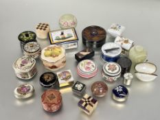 A collection of twenty seven various pill or trinket boxes, including lacquered Persian style boxes,
