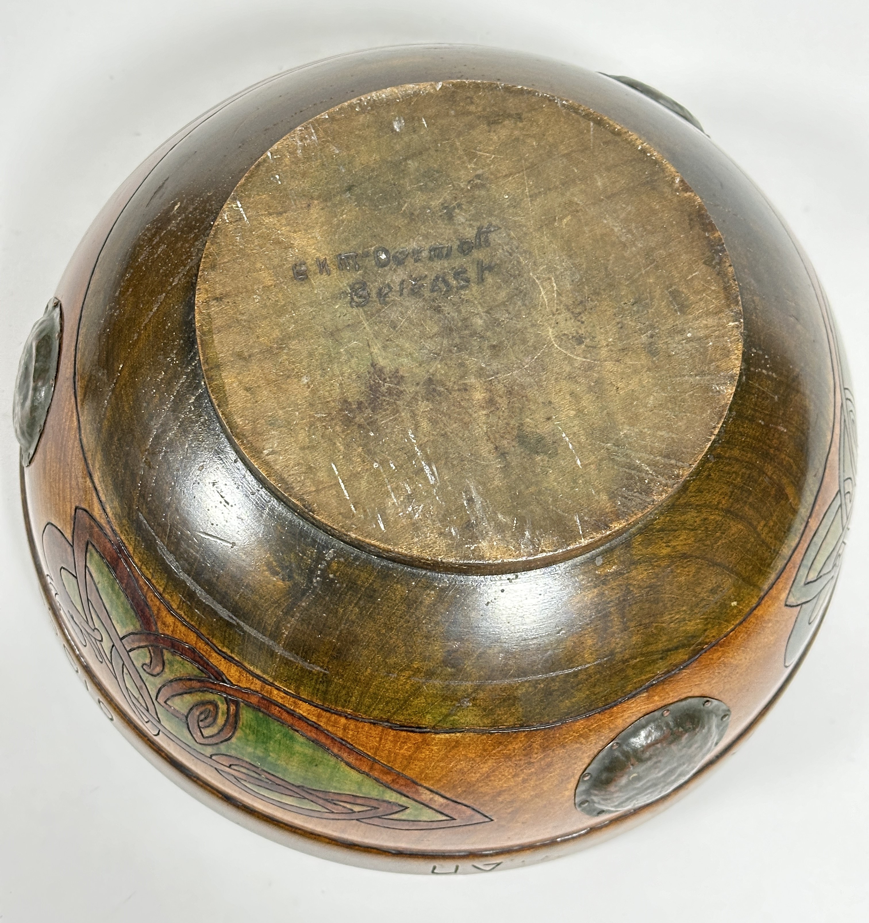 A Irish Arts and Crafts treen carved bowl with hand carved celtic decoration and circular copper - Image 3 of 3