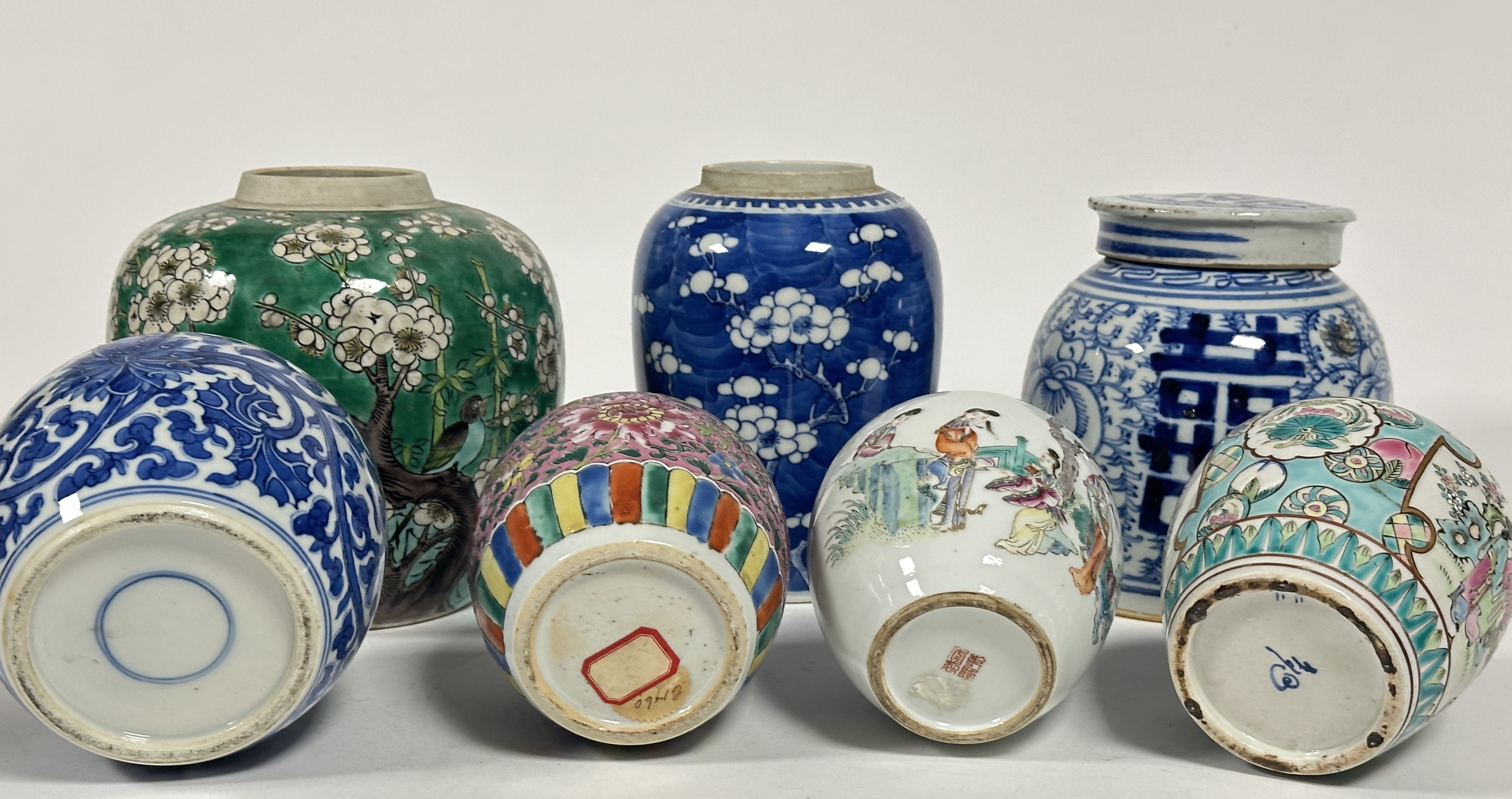 A collection of six late 19th and early 20thc Chinese ginger jars, one with cover and a Japanese - Image 5 of 9