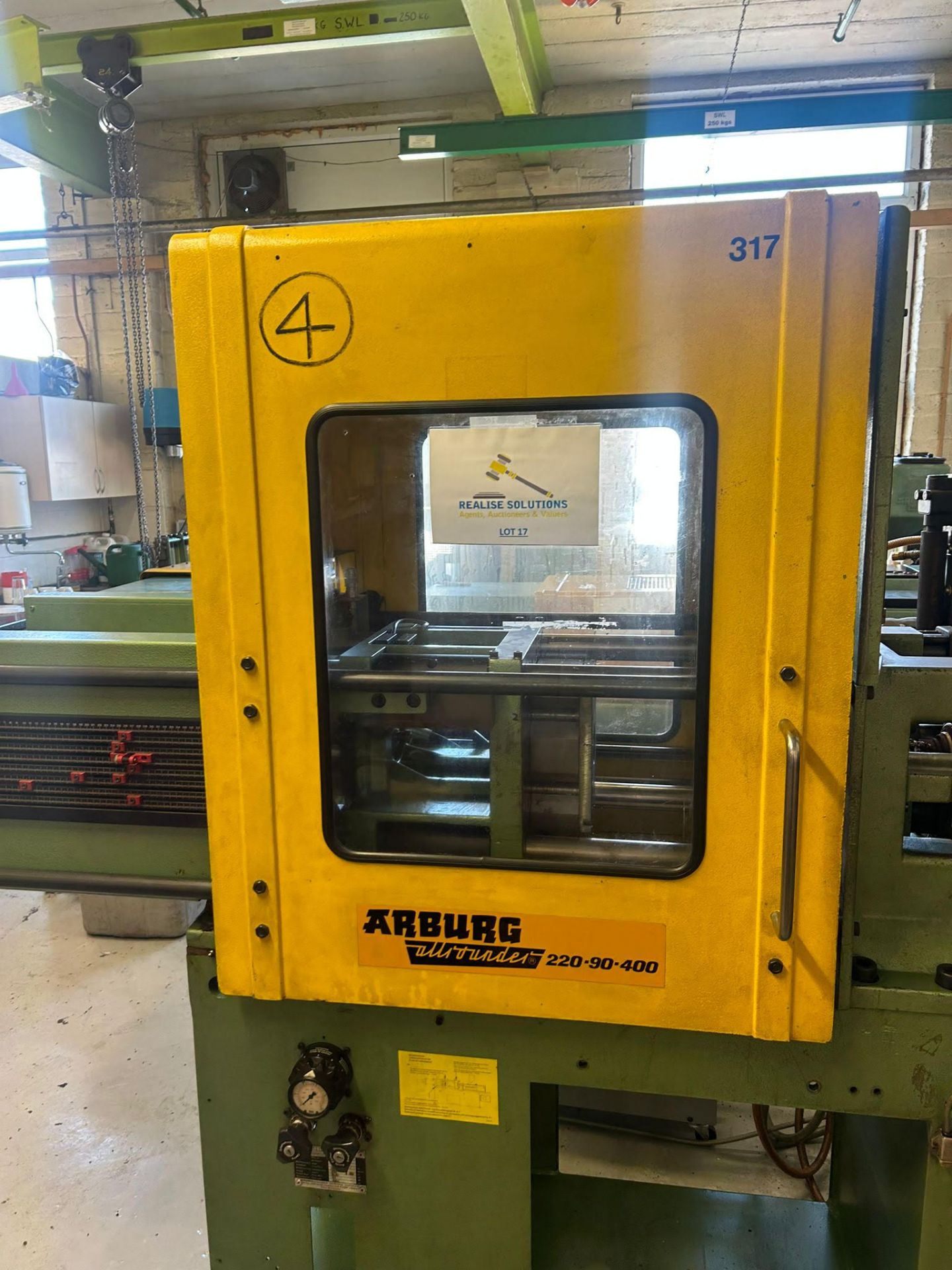 Arburg 220-90-400 injection moulding machine and Tool-temp temperature control unit - Image 2 of 11
