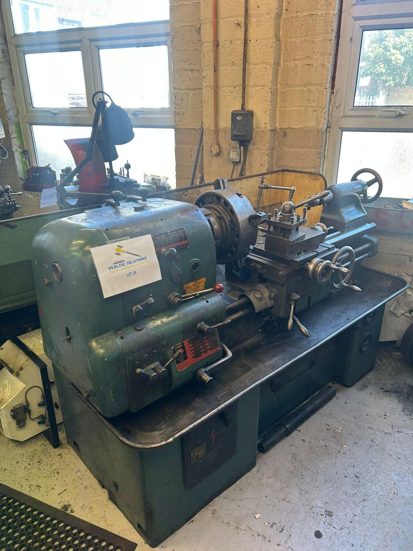 Colchester Triumph 7.5” lathe