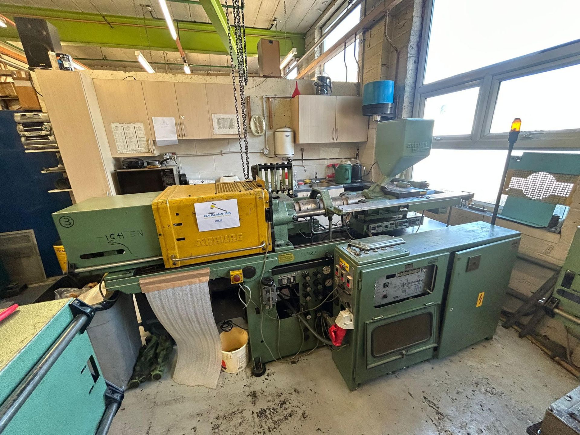 Arburg injection moulding machine including HB Therm temperature control unit