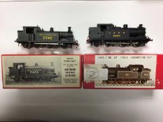 Railway selection of OO gauge Wills Finecast and Millholme Models kits (six constructed but not all