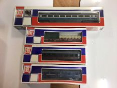 Josef OO gauge mixed lot of coaches (x17) and Replica Rialways coaches (x11)