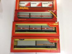 Hornby Triang OO gauge rolling stock, vans and wagons (26)