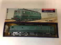 Meccano HOrnby acHO locomotives including SNCF CC 7121 electric locomotive, boxed 6372, SNCF BB 16.