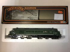 Mainline OO guage locomotives including BR Green Type 4 1CO-CO1 Diesel locomotive D49, boxed 37-050,