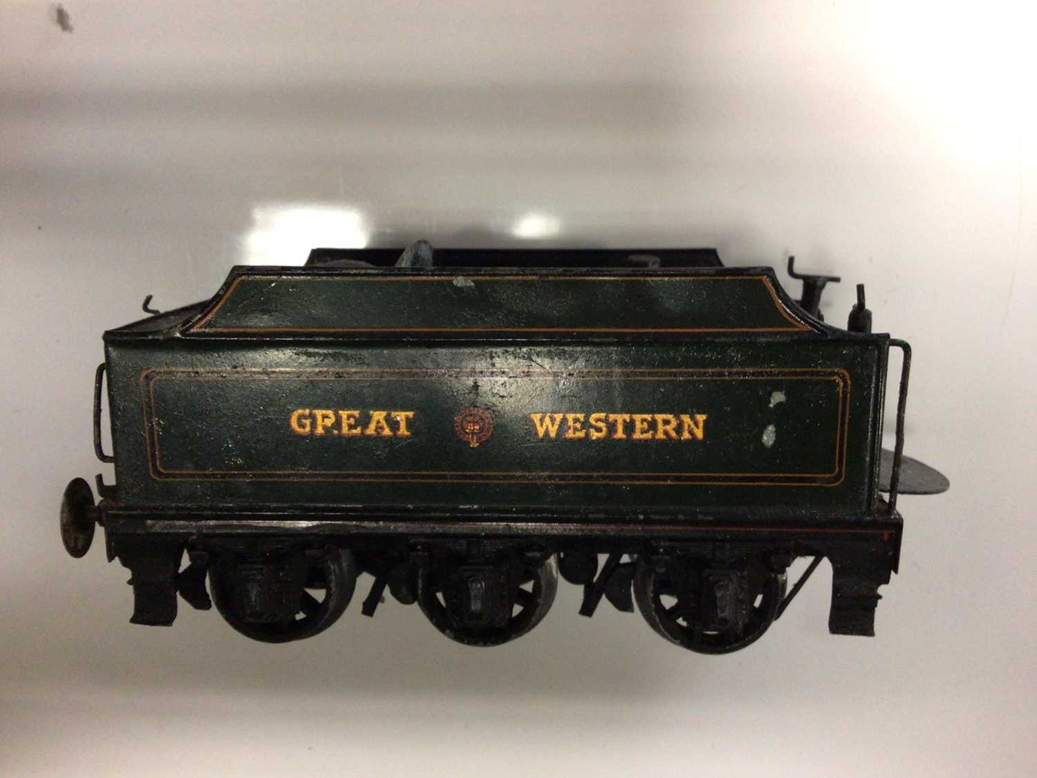 Railway O gauge LMS maroon (repainted) 3 rail 4-4-4 locomotive 2106, GW green tender, Southern green - Image 6 of 7