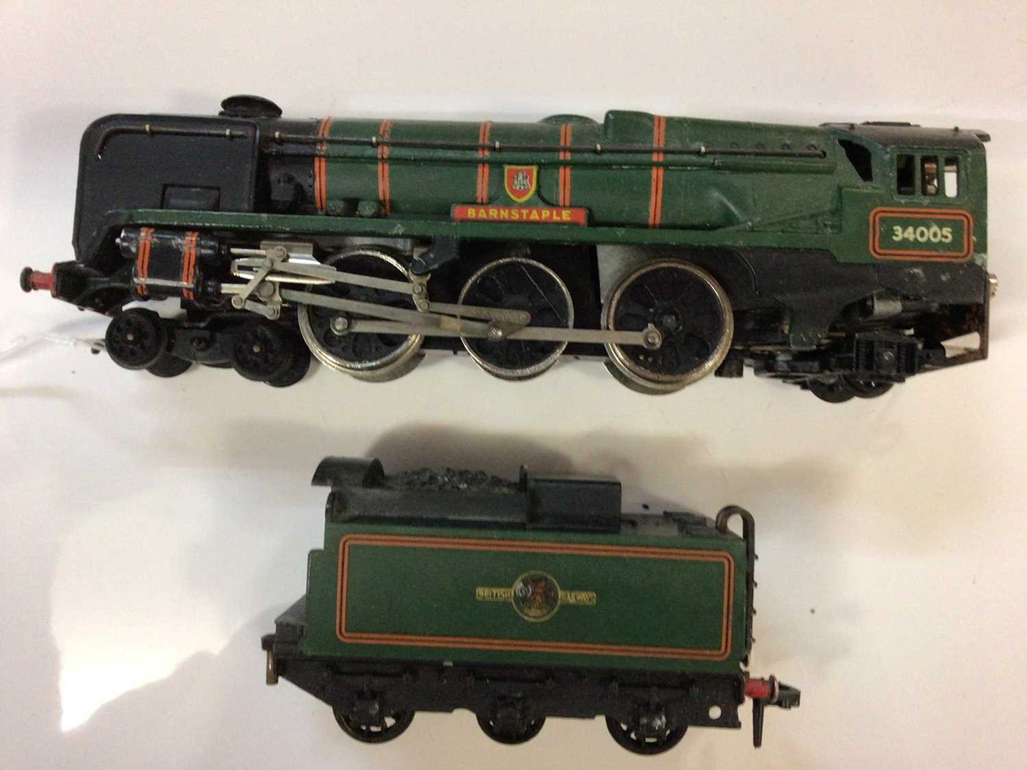 Hornby Dublo OO gauge BR green 4-6-2 West Country Class 'Barnstaple' locomotive 2235, in original bo - Image 3 of 3