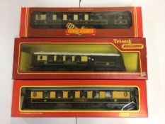 Hornby &Triang OO gauge Pullman carriages (17)