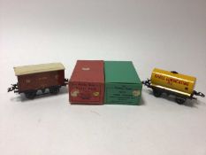 Hornby O gauge selection of boxed Wagons including No.50 Side Tipping Wagon, No.0 Refrigerator Van,