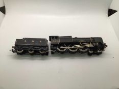 Wrenn OO gauge LMS LINED black Royal Scot Class 6P 'Queen Victoria's Riflemen' tender locomotive 616