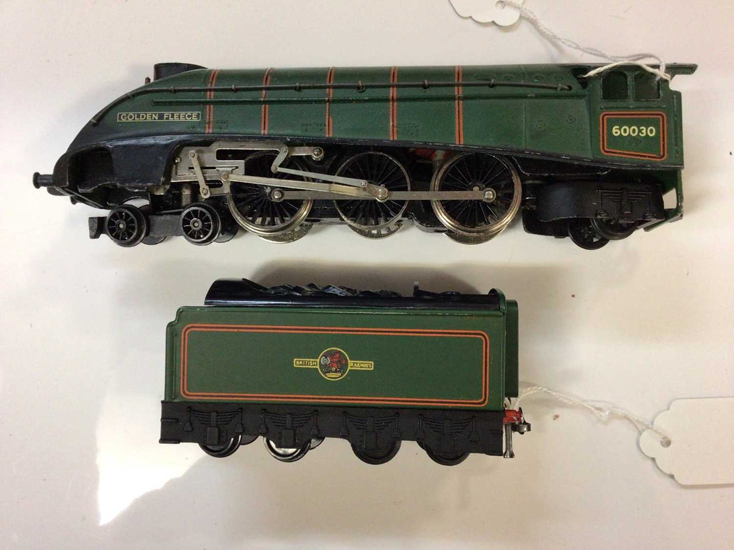 Hornby Dublo OO gauge ER 'Golden Fleece' tender locomotive 2211 and BR 2-8-0 LT25 LMR 8F Freight ten - Image 2 of 8
