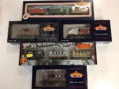 Lima & Bachmann OO gauge rolling stock, vans and wagons (24)