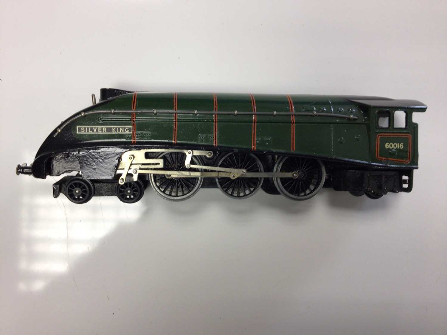 Hornby OO gauge unboxed Class A4 locomotives including BR blue 'Lord Farringdon" 60034, LNER blue "S - Image 3 of 7