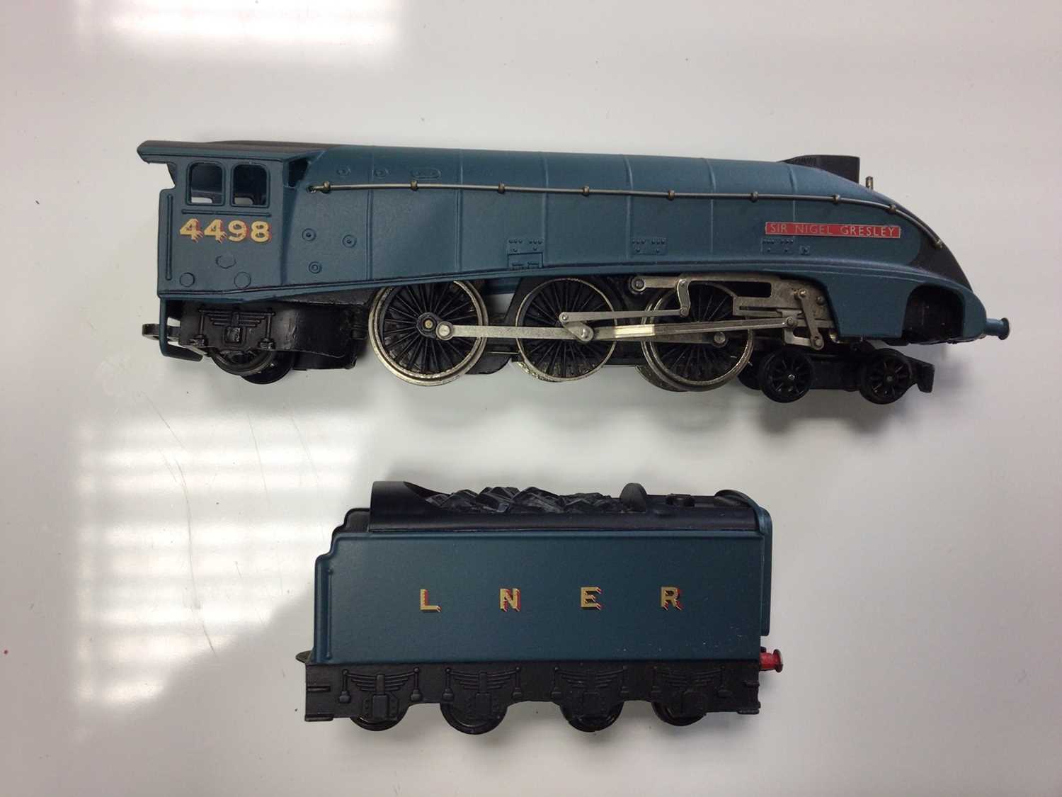 Hornby OO gauge unboxed Class A4 locomotives including BR blue 'Lord Farringdon" 60034, LNER blue "S - Image 2 of 7