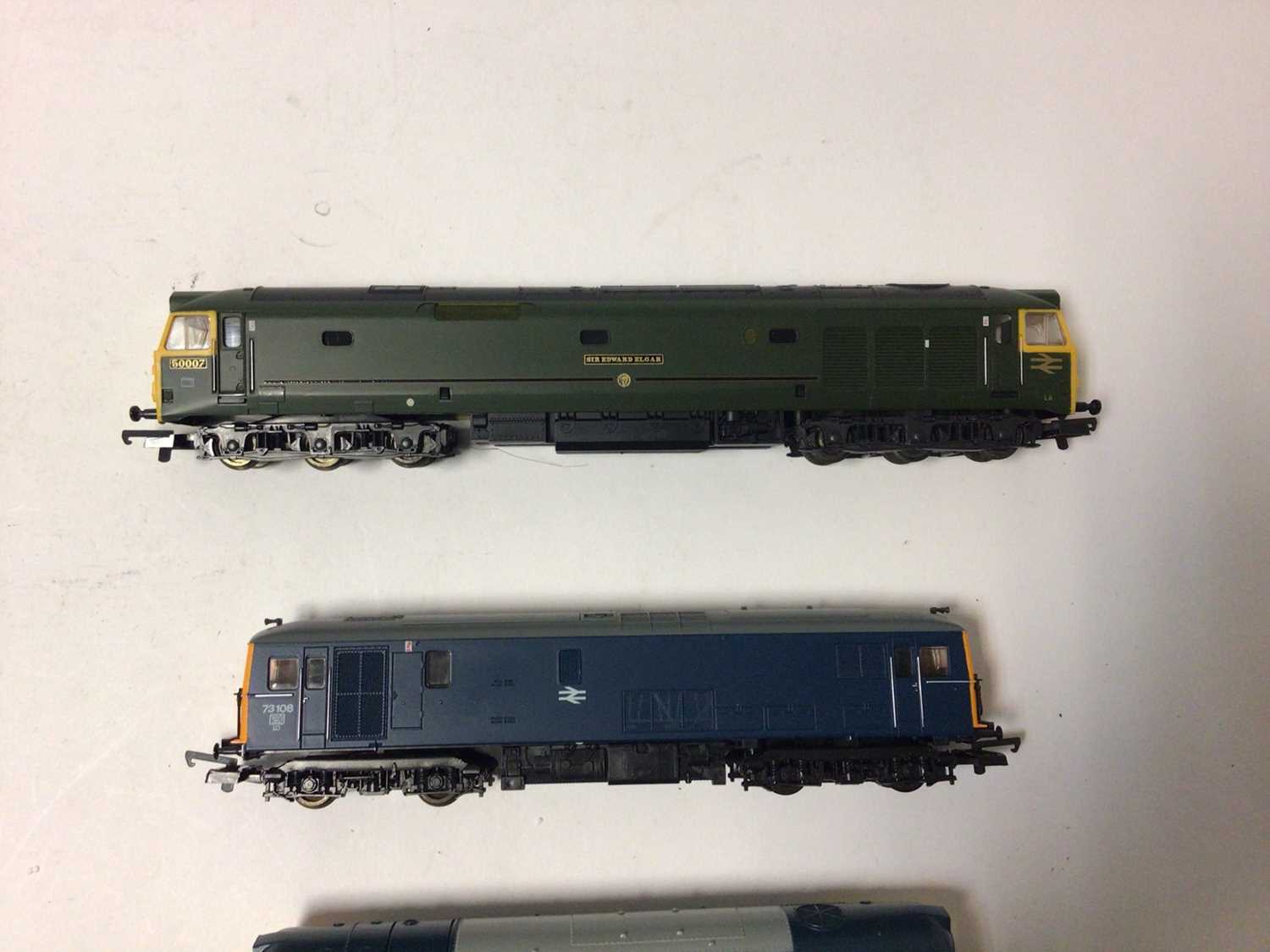 Lima OO gauge locomotives including GWR Railcar W30W in BR green with whiskers, boxed L205150, BR bl - Image 5 of 6