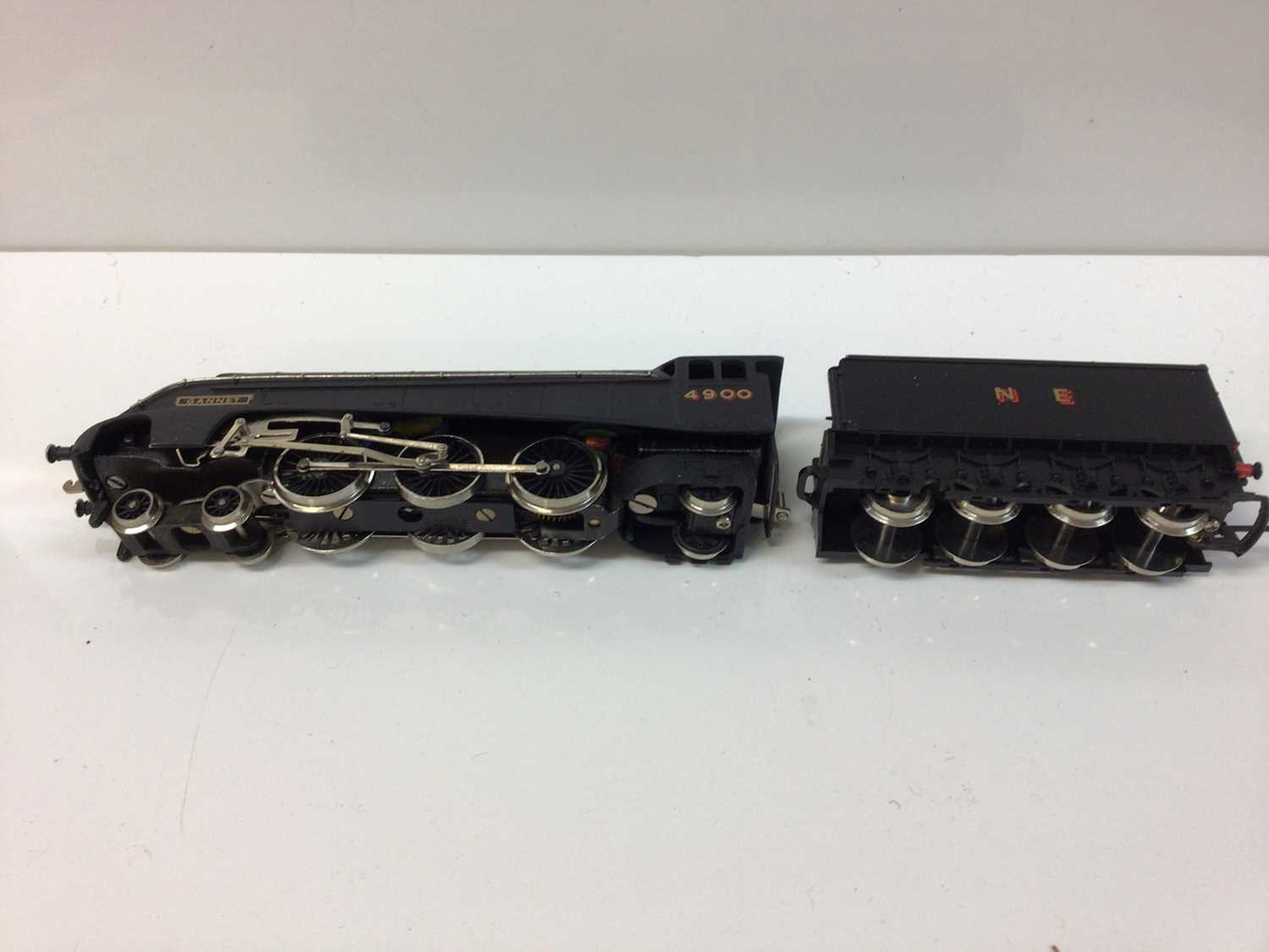 Wrenn OO gauge 4-6-2 NE Wartime Black A4 Pacific Class 'Gannet' tender locomotive 4900, boxed, W2213 - Image 7 of 9
