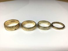 Four 9ct gold wedding rings