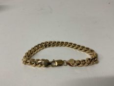 9ct gold curb link bracelet, marked 375.