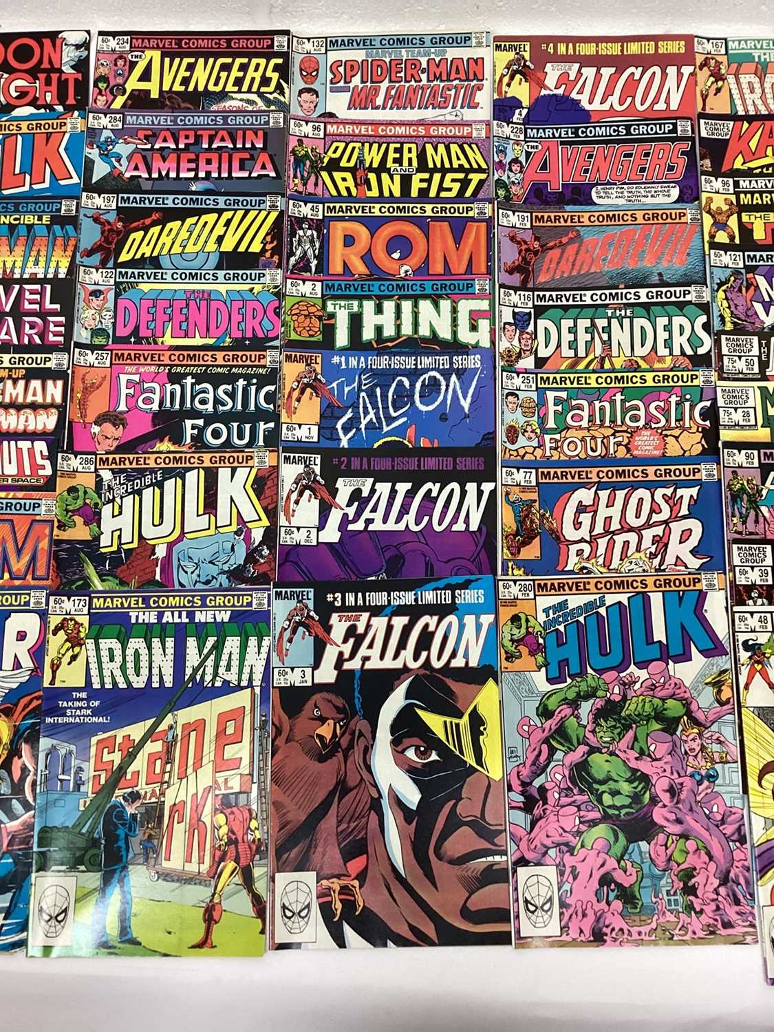 Box of Marvel comics mostly 1980's. To include The Avengers, Hawkeye, Power man and iron fist, Moon - Image 11 of 15