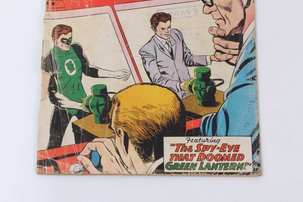 Twelve 1960's DC Comics, Green Lantern #4 (Poor Condition, No cover) #6 (1st appearance Tomar-re) #8 - Image 89 of 117